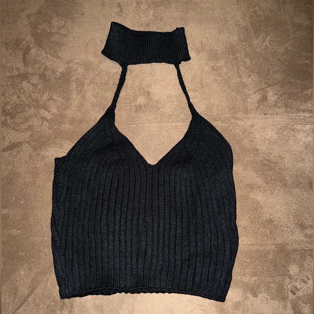 3 For 25 Backless Crop Halter Knit Top - Picture 11 of 11